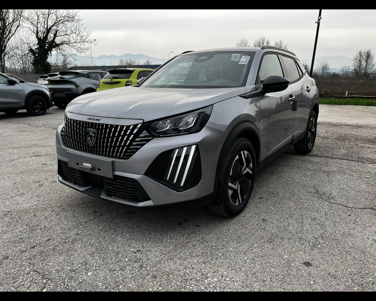 PEUGEOT 2008 1.2 puretech Allure s&s 100cv Usata