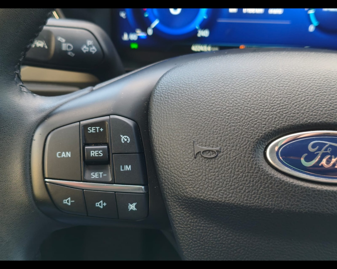 Foto FORD Focus Active 1.5 ecoblue X 120cv auto