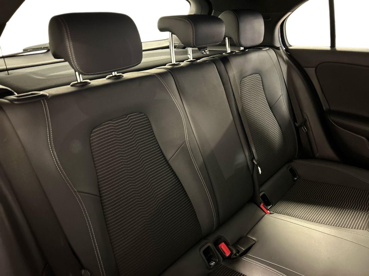 Mercedes Classe A Classe A 180 D Sport 8G-DCT - 16