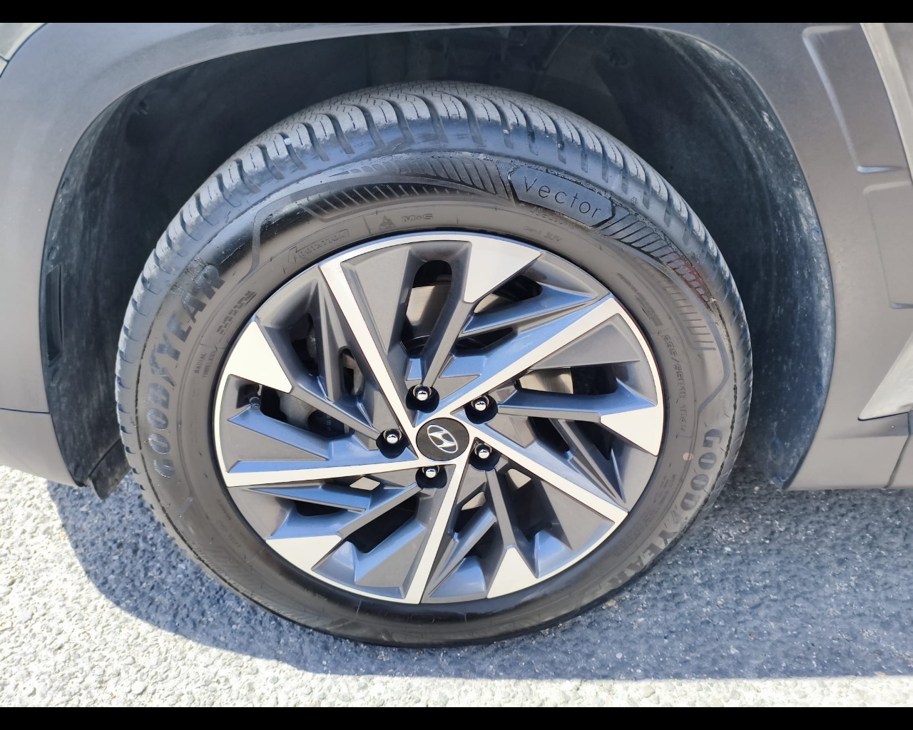 Foto HYUNDAI Tucson 1.6 crdi 48V Xline 2wd imt
