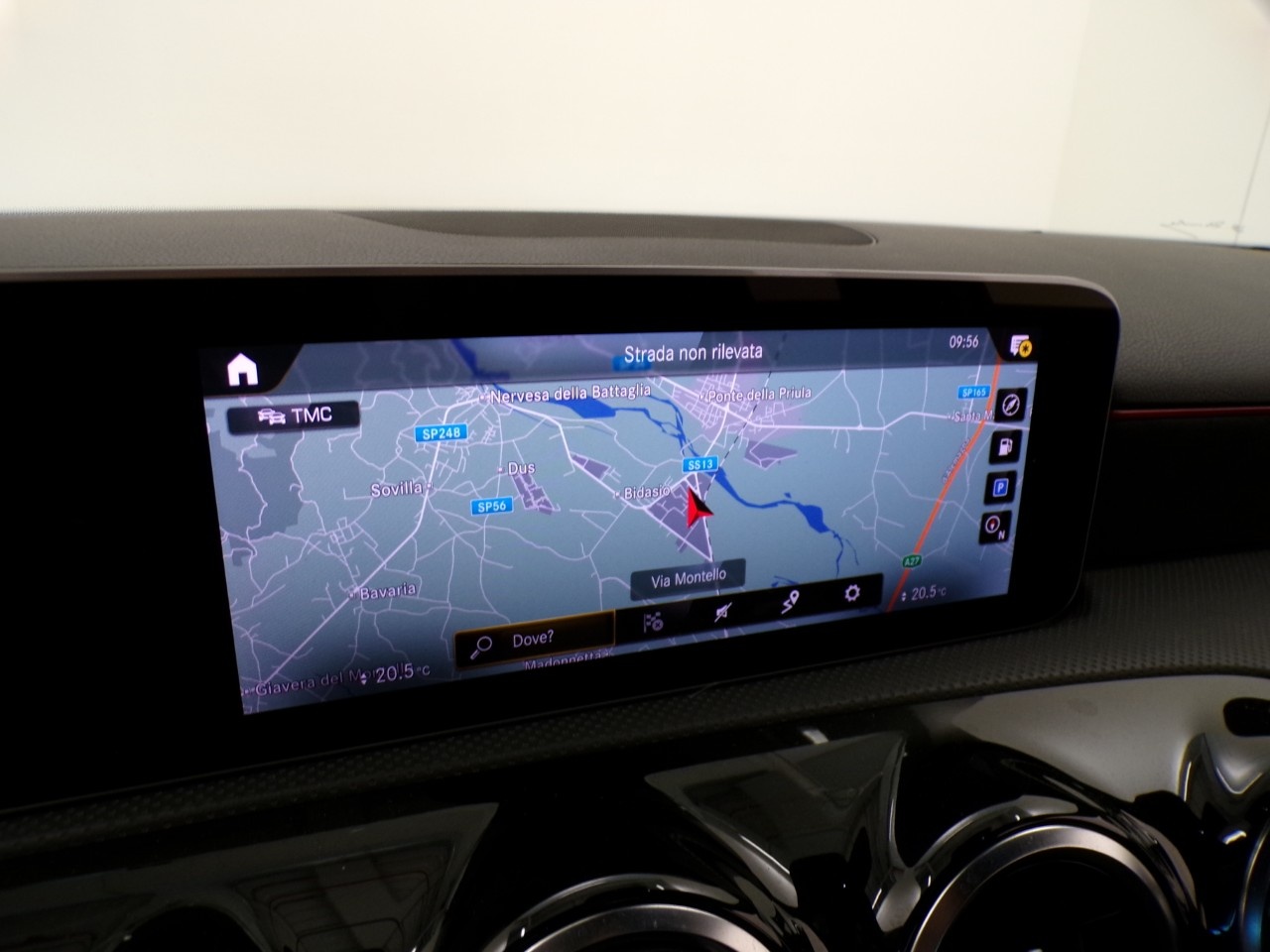 Mercedes Classe A Classe A 180 D Premium 7G-DCT - 17