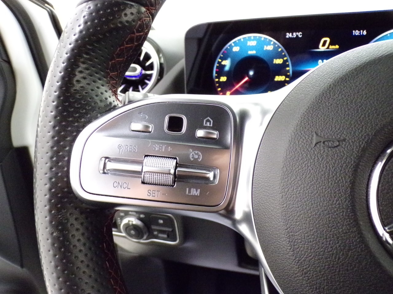 Mercedes Classe B Classe B 180 D Premium 7G-DCT - 16