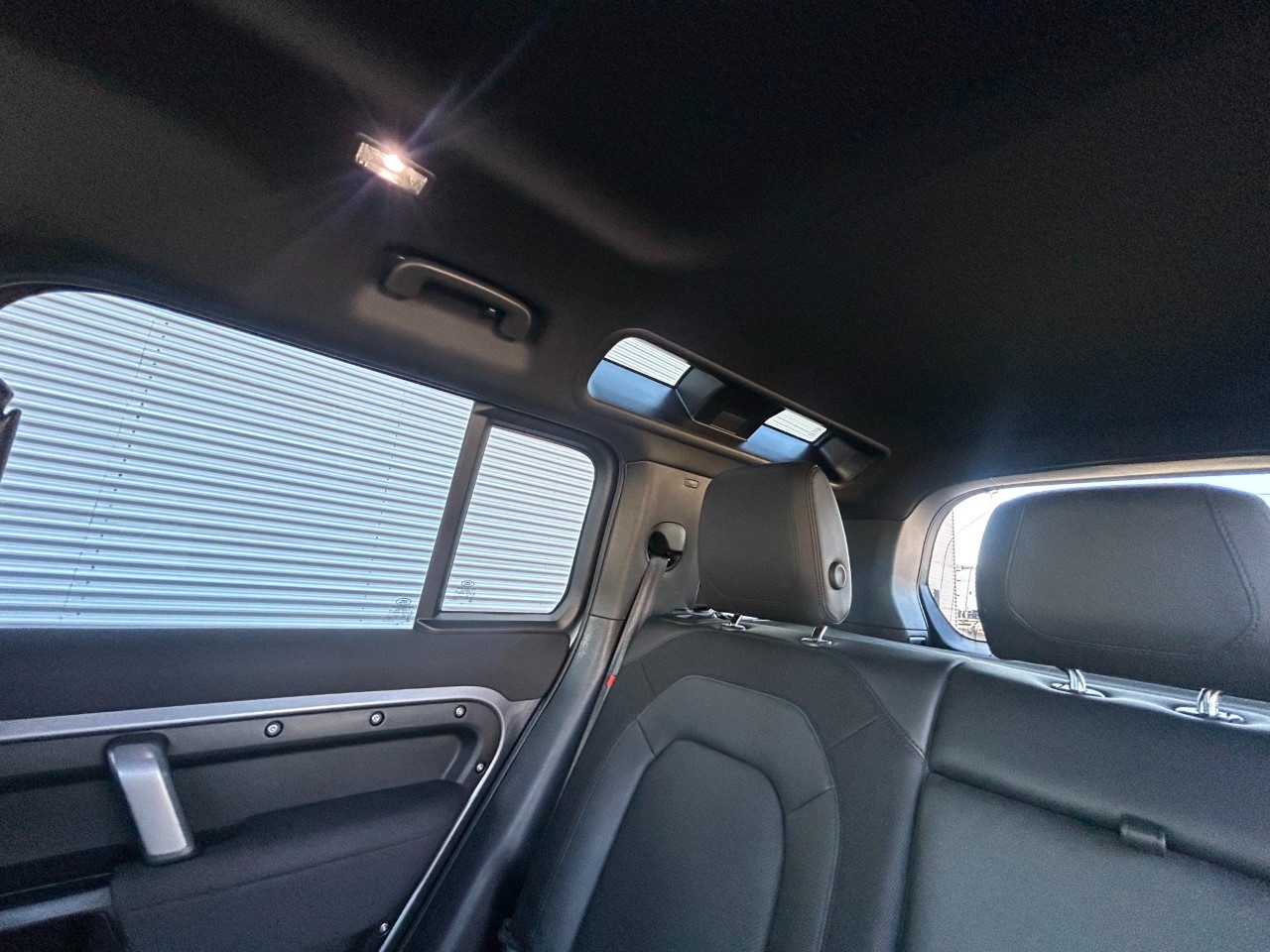 Land Rover Defender VII Defender 110 3.0d i6 mhev X-Dynamic S awd 200cv auto - 19