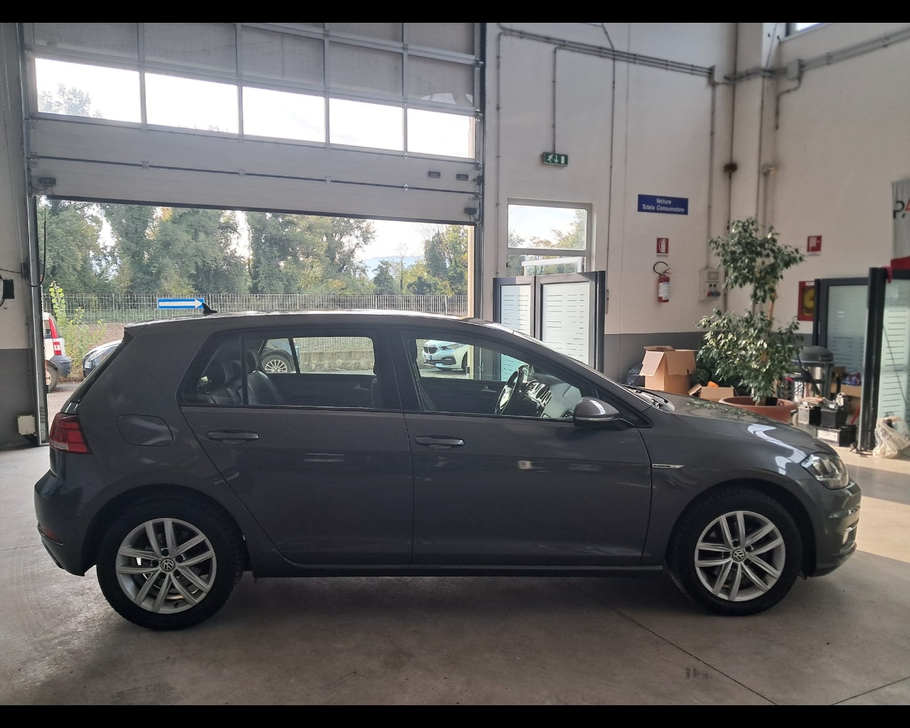 Foto VOLKSWAGEN Golf 5p 1.5 tgi Executive 130cv dsg