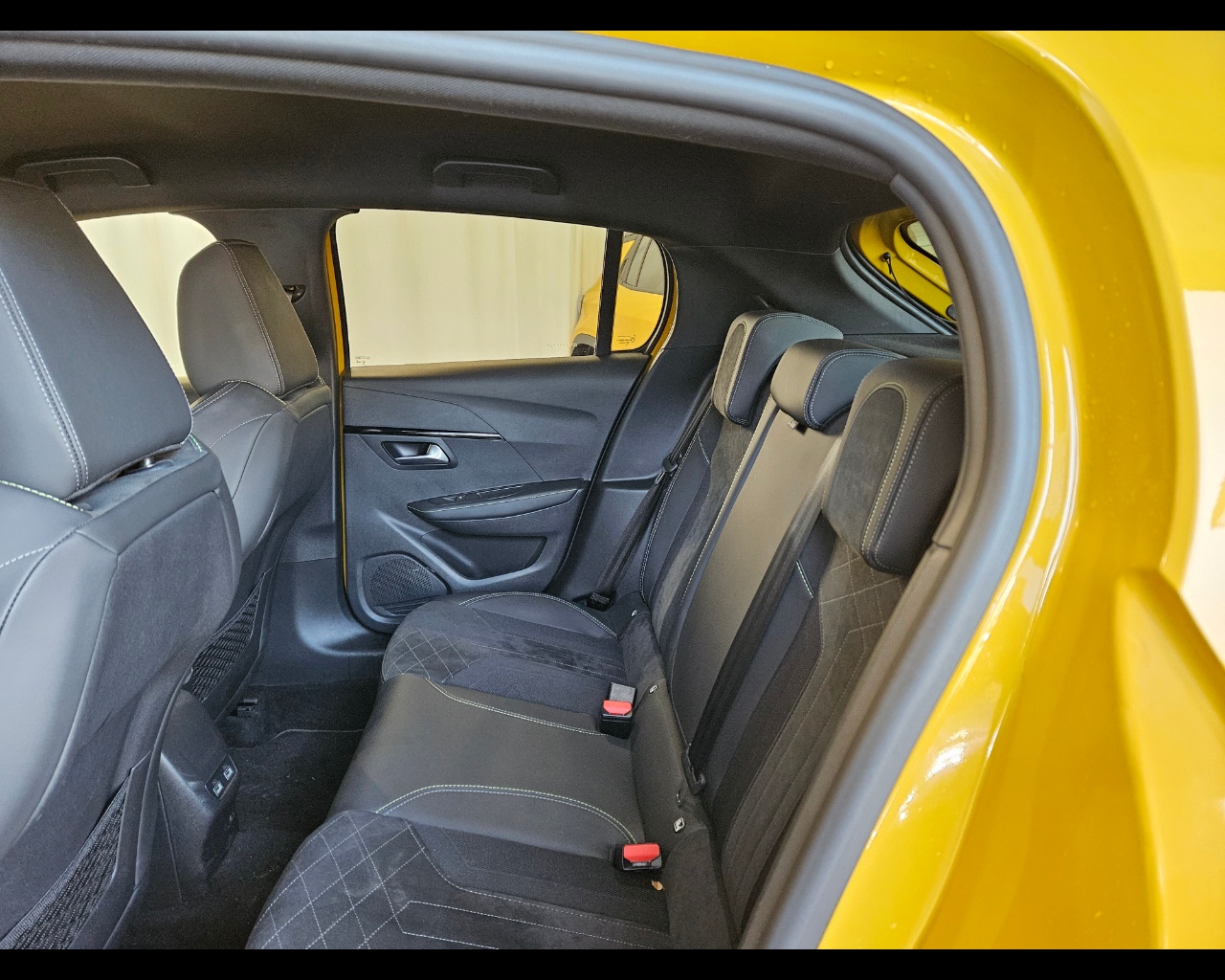 PEUGEOT 208 1.2 puretech GT Pack s&s 100cv eat8 Benzina Usato - 19