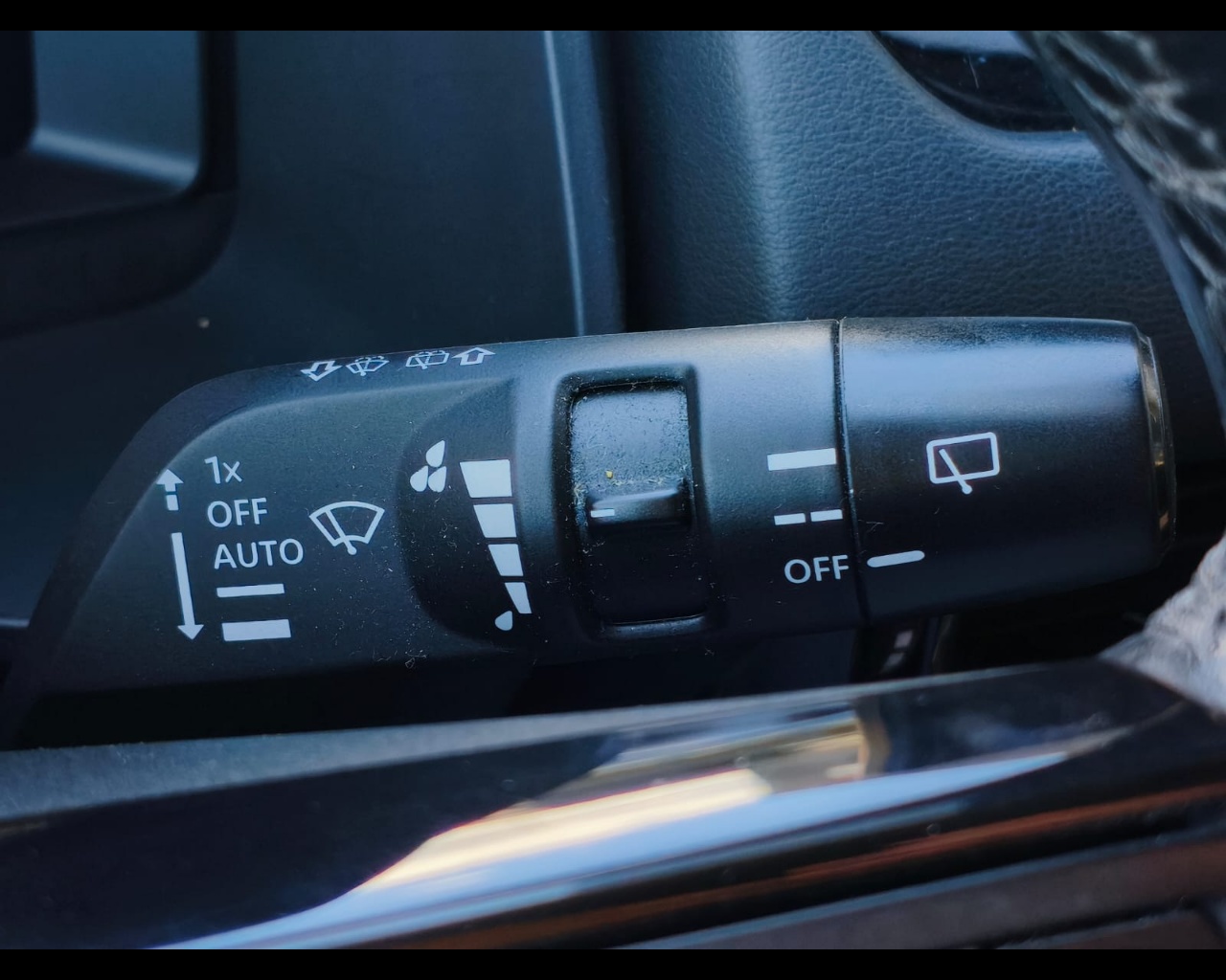 Foto NISSAN Qashqai 1.3 mhev N-Connecta 2wd 140cv
