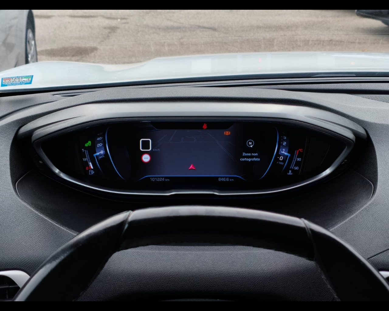 Foto PEUGEOT 3008 1.5 bluehdi Allure s&s 130cv