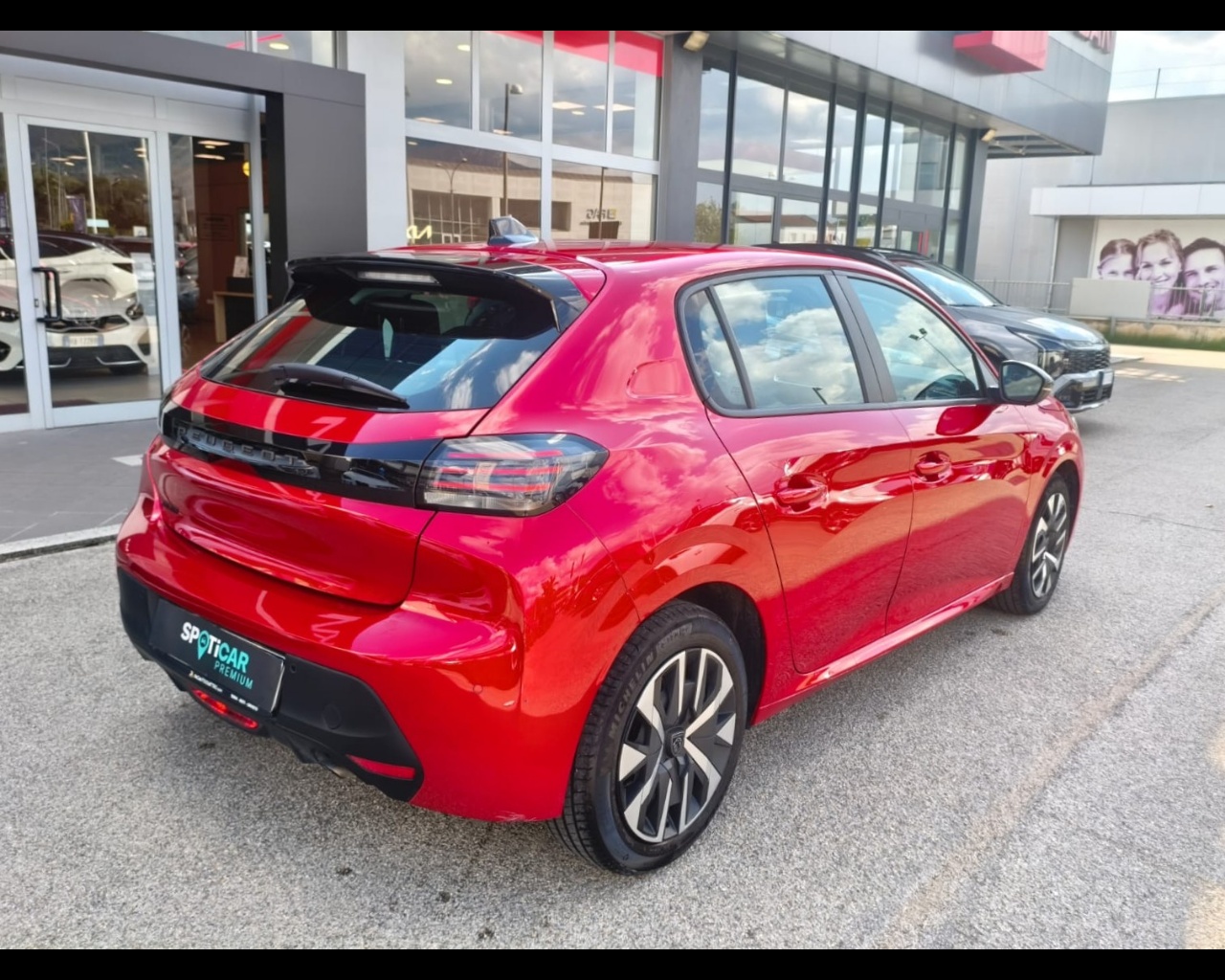 Foto PEUGEOT 208 1.2 puretech Active s&s 75cv