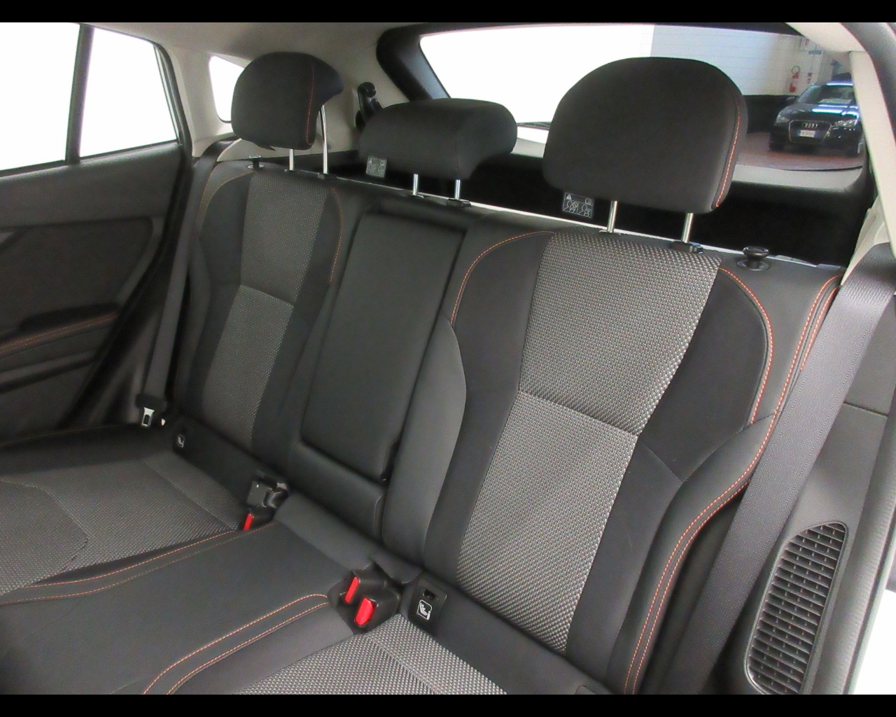 Subaru XV XV 2.0 i e-BOXER Style Navi AWD CVT Lineartronic - 13
