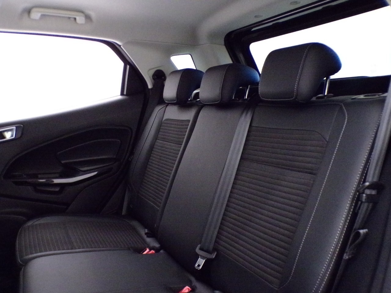 Ford EcoSport EcoSport 1.0 EcoBoost 125cv Titanium - 13