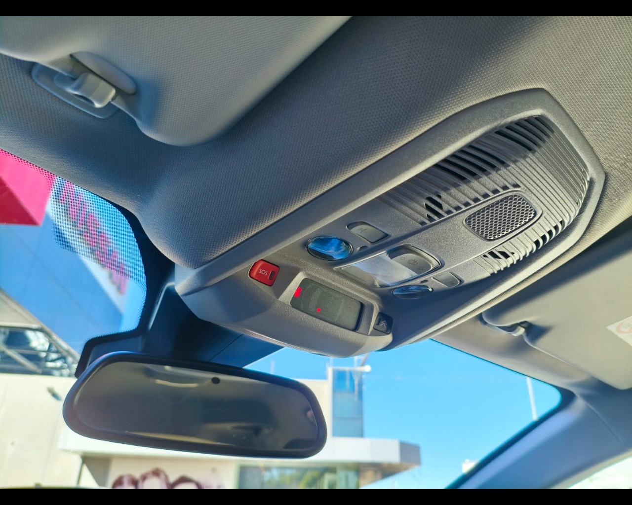 Foto CITROEN C5 Aircross 1.2 hybrid Max 145cv e-dcs6