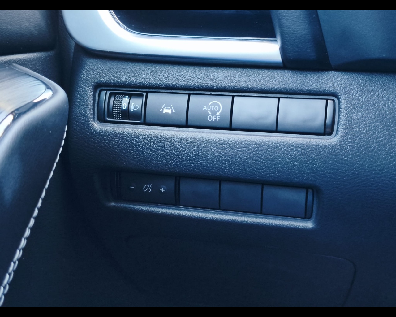 Foto NISSAN Qashqai 1.3 mhev N-Connecta 2wd 140cv