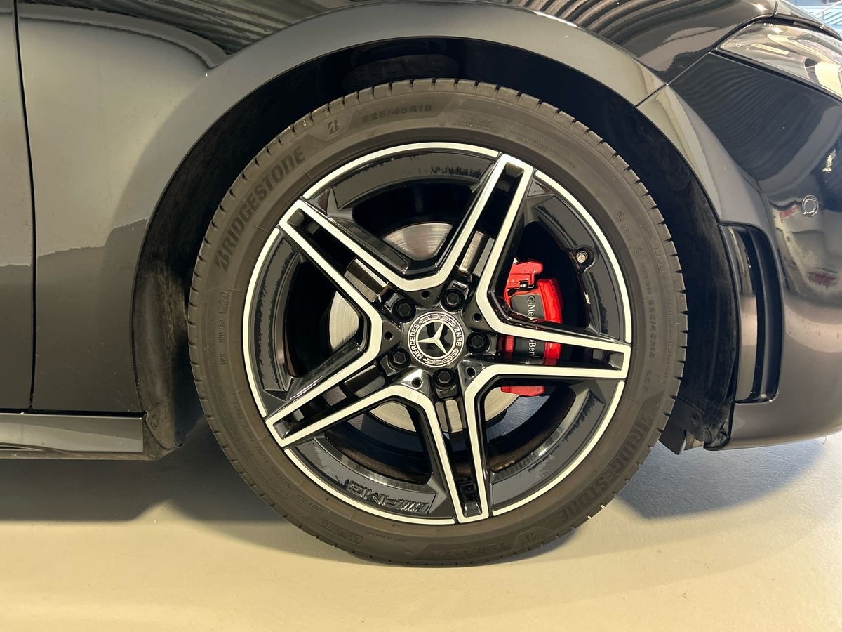 Mercedes Classe A Classe A 200 D Premium Night edition 8G-DCT - 17