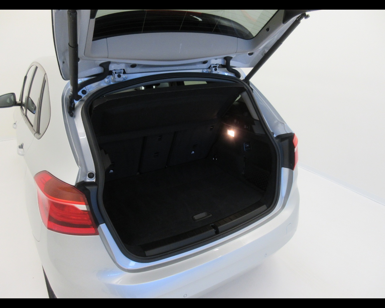 Bmw Serie 2 Serie 2 Active Tourer 218d Advantage - 8