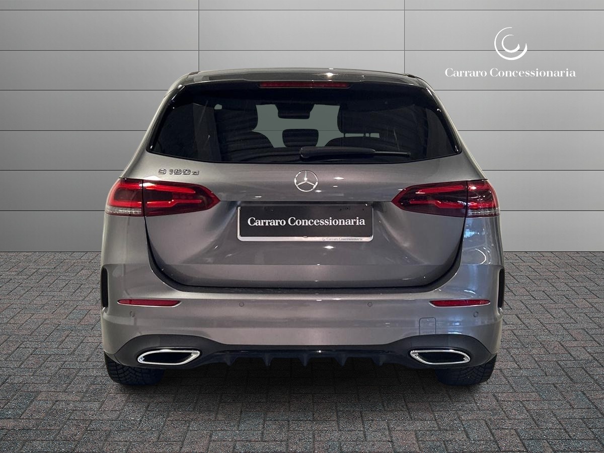 Mercedes Classe B Classe B 180 D Premium 7G-DCT - 4