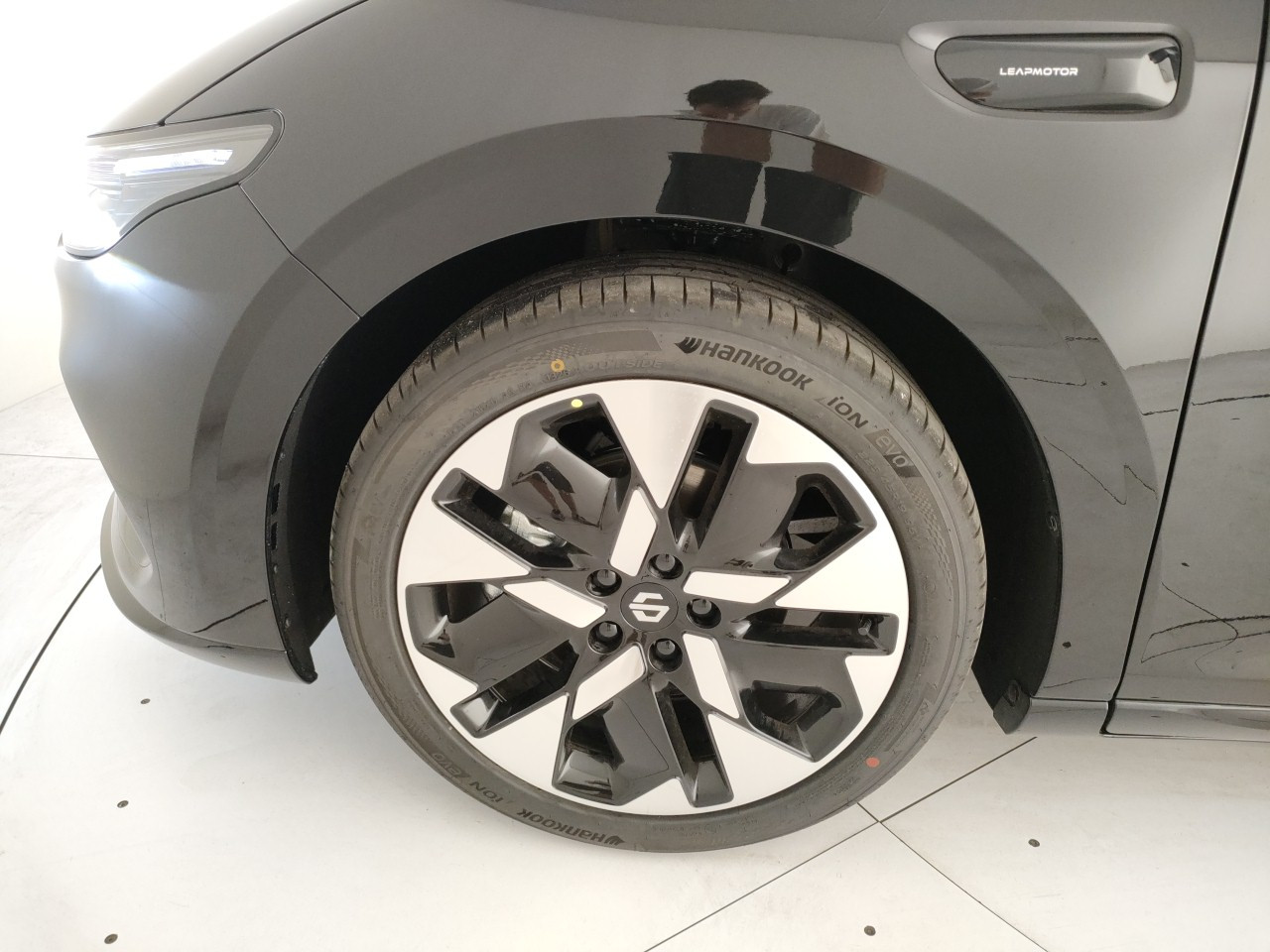 Leapmotor B05 Nuovo Elettrico B05 Porto Mantovano