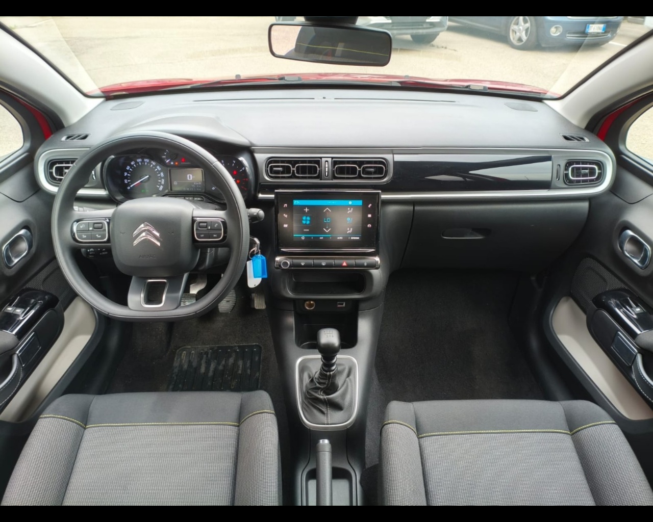 Foto CITROEN C3 1.2 puretech Max s&s 110cv