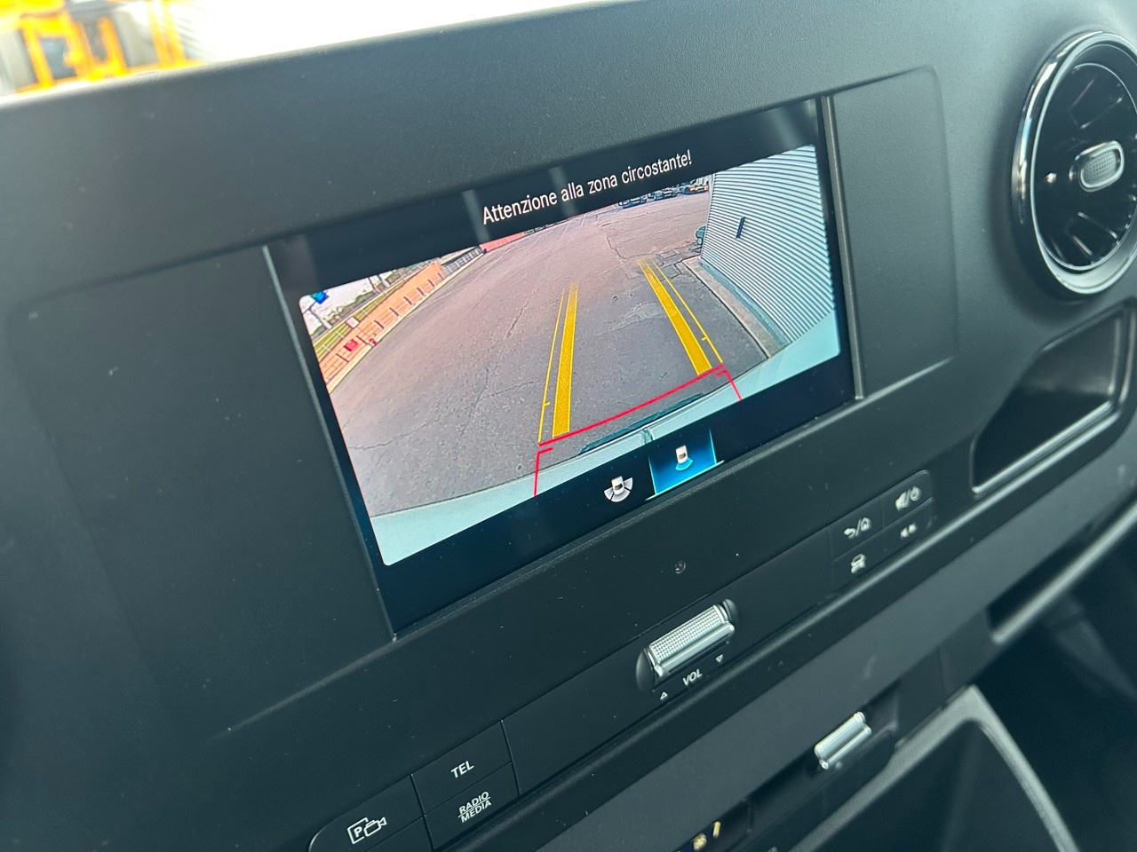 Mercedes Sprinter sprinter 419 2.0 cdi F 37/35 rwd H2 9G-tronic - 11