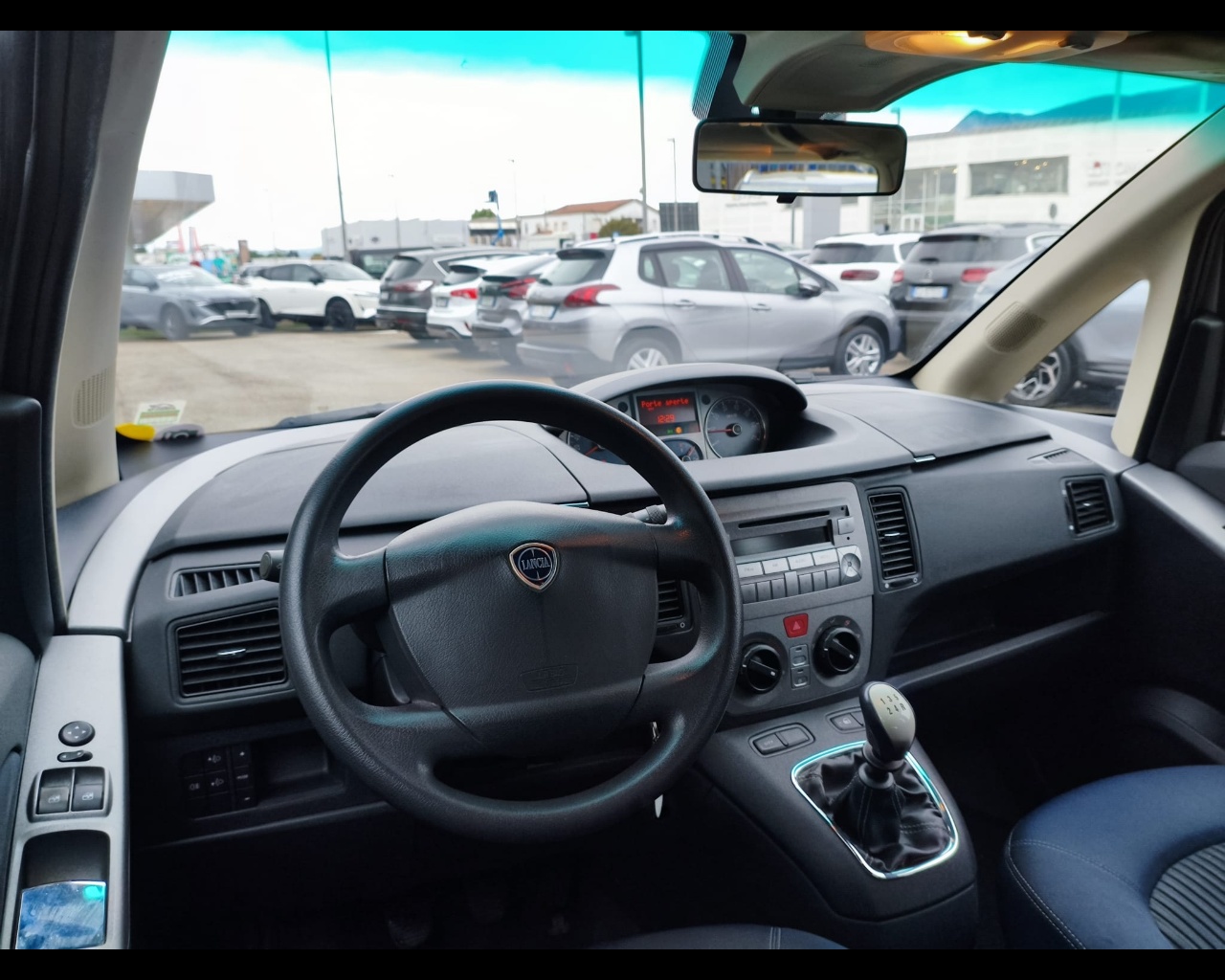 Foto LANCIA Musa 1.4 8v Oro