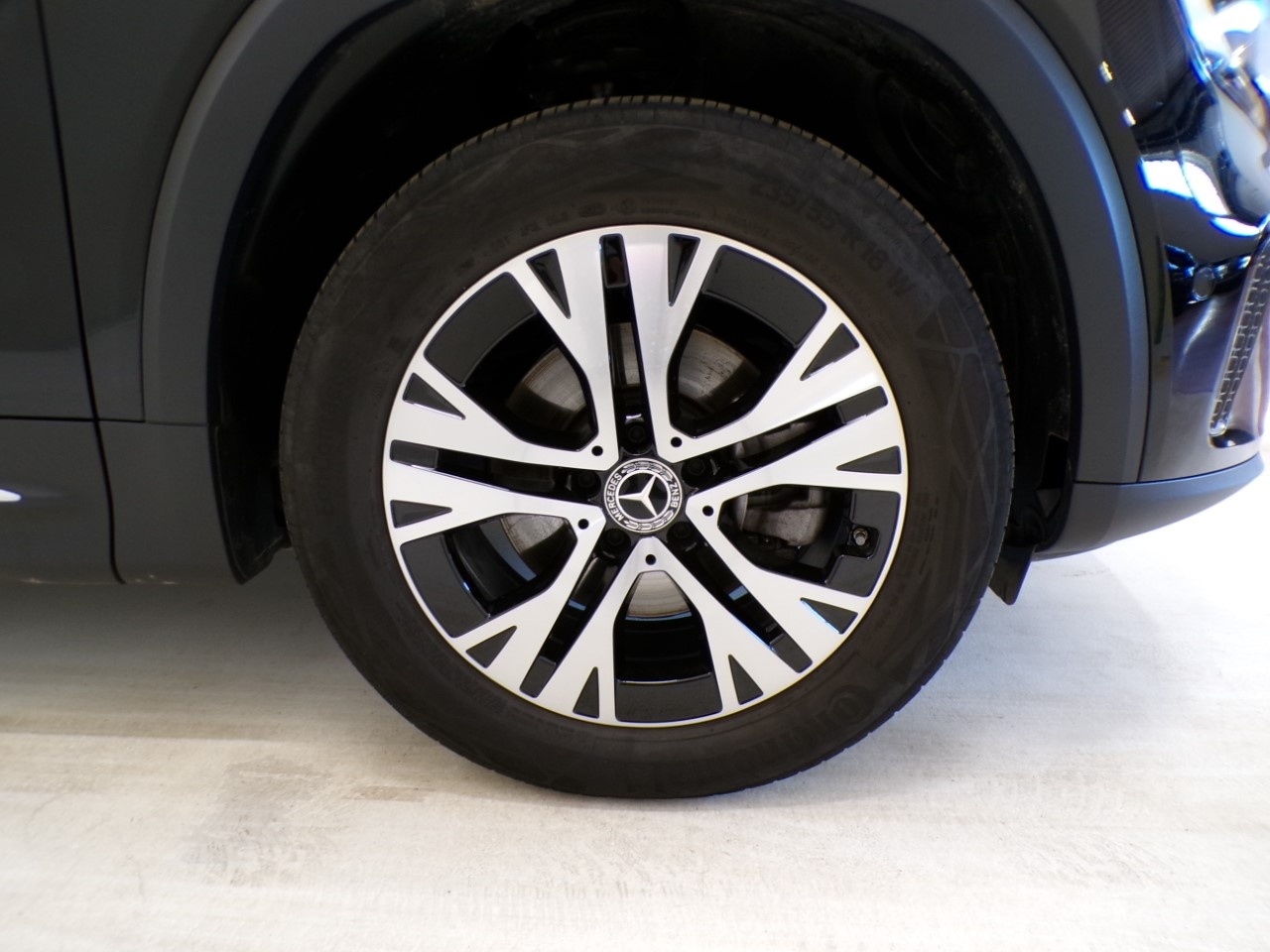 Mercedes  GLB 180 D Progressive Advanced 8G-DCT - 4