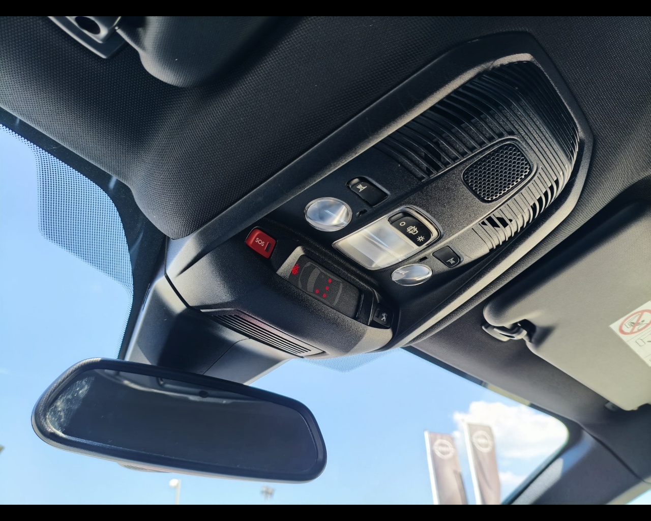 Foto PEUGEOT 3008 1.5 bluehdi GT Line s&s 130cv