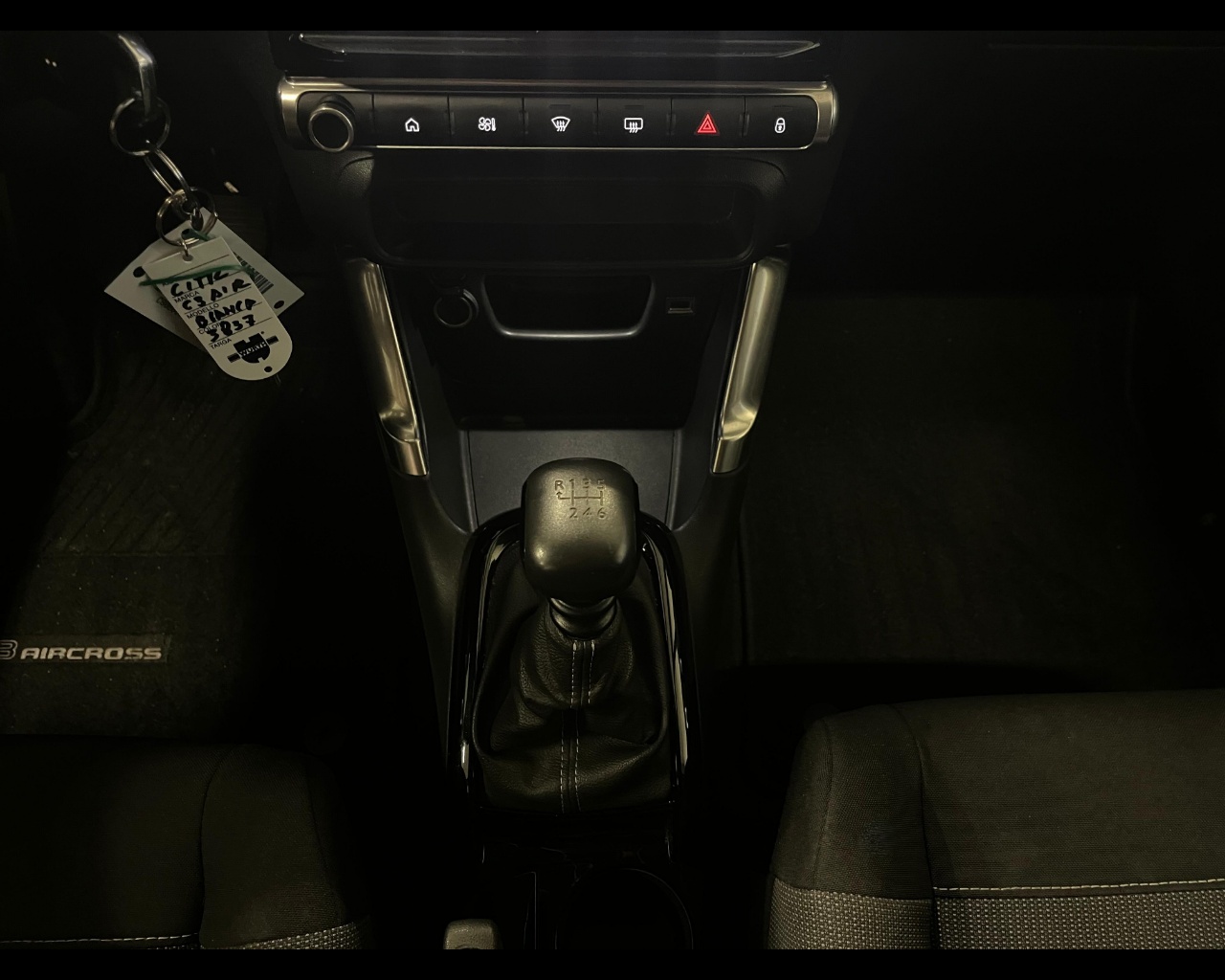 Foto CITROEN C3 Aircross 1.5 bluehdi Shine s&s 110cv