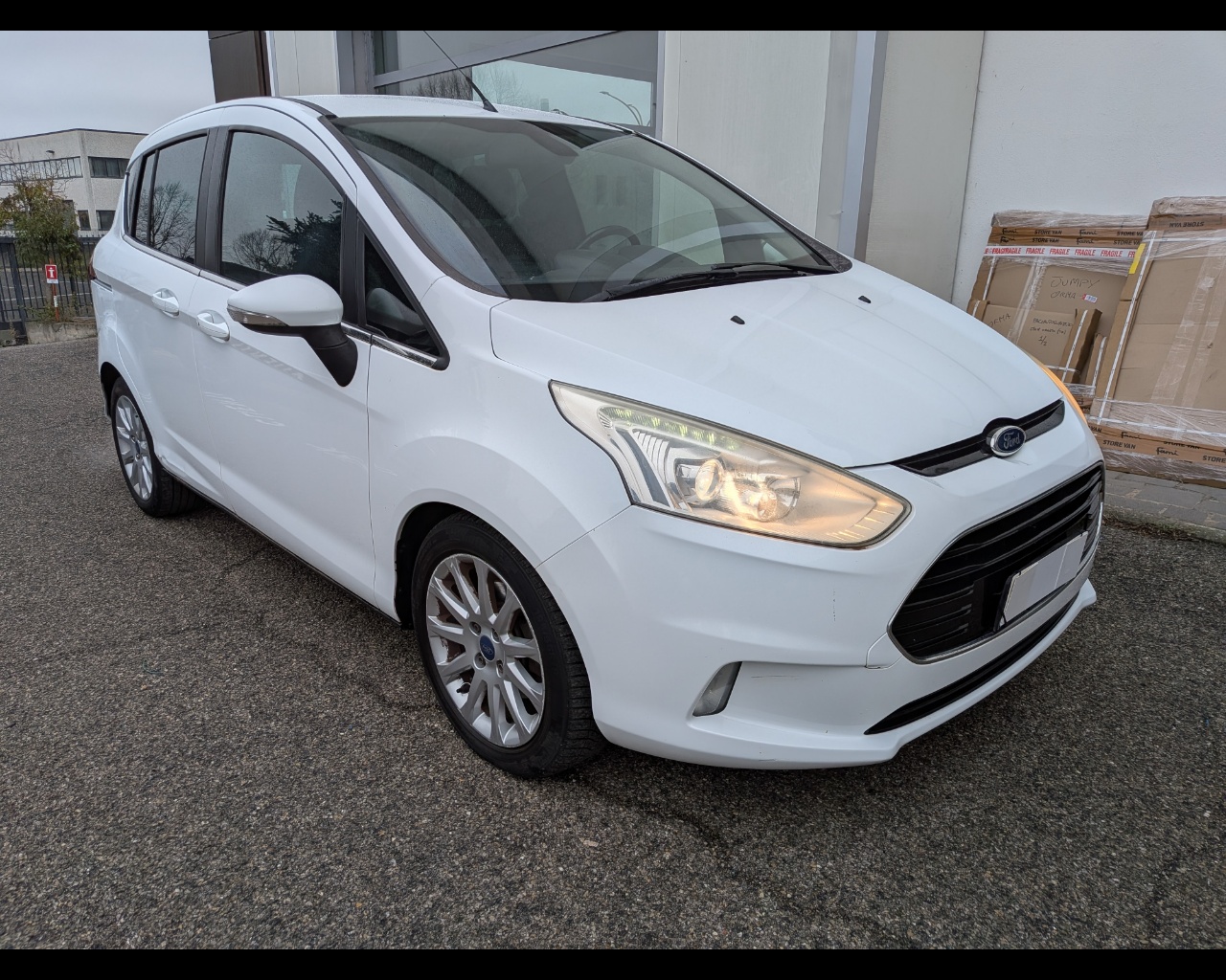 Foto FORD B-Max 1.5 tdci Titanium 75cv