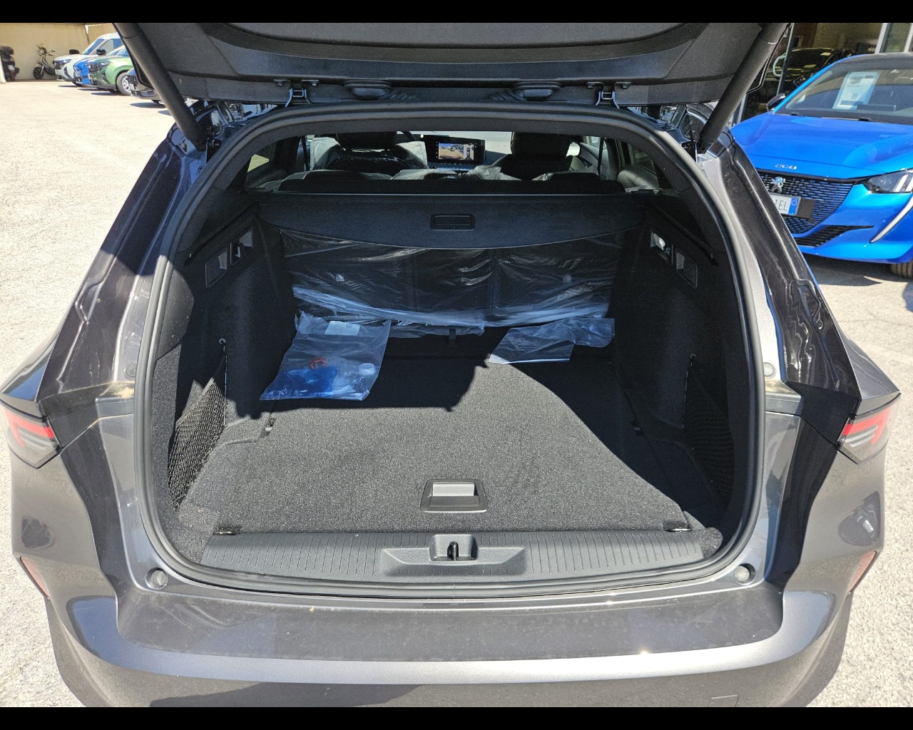 Foto OPEL Astra Sports Tourer 1.2 t GS s&s 130cv