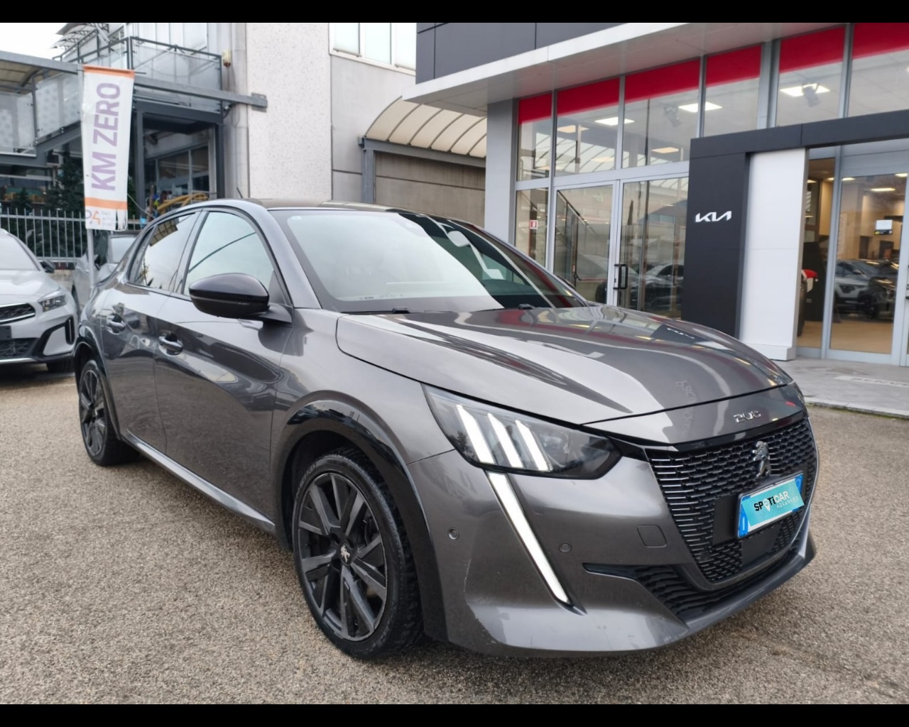 Foto PEUGEOT 208 1.5 bluehdi GT Pack s&s 100cv