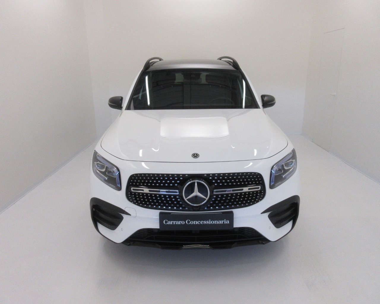 Mercedes GLB GLB 180 D Premium 8G-DCT - 2