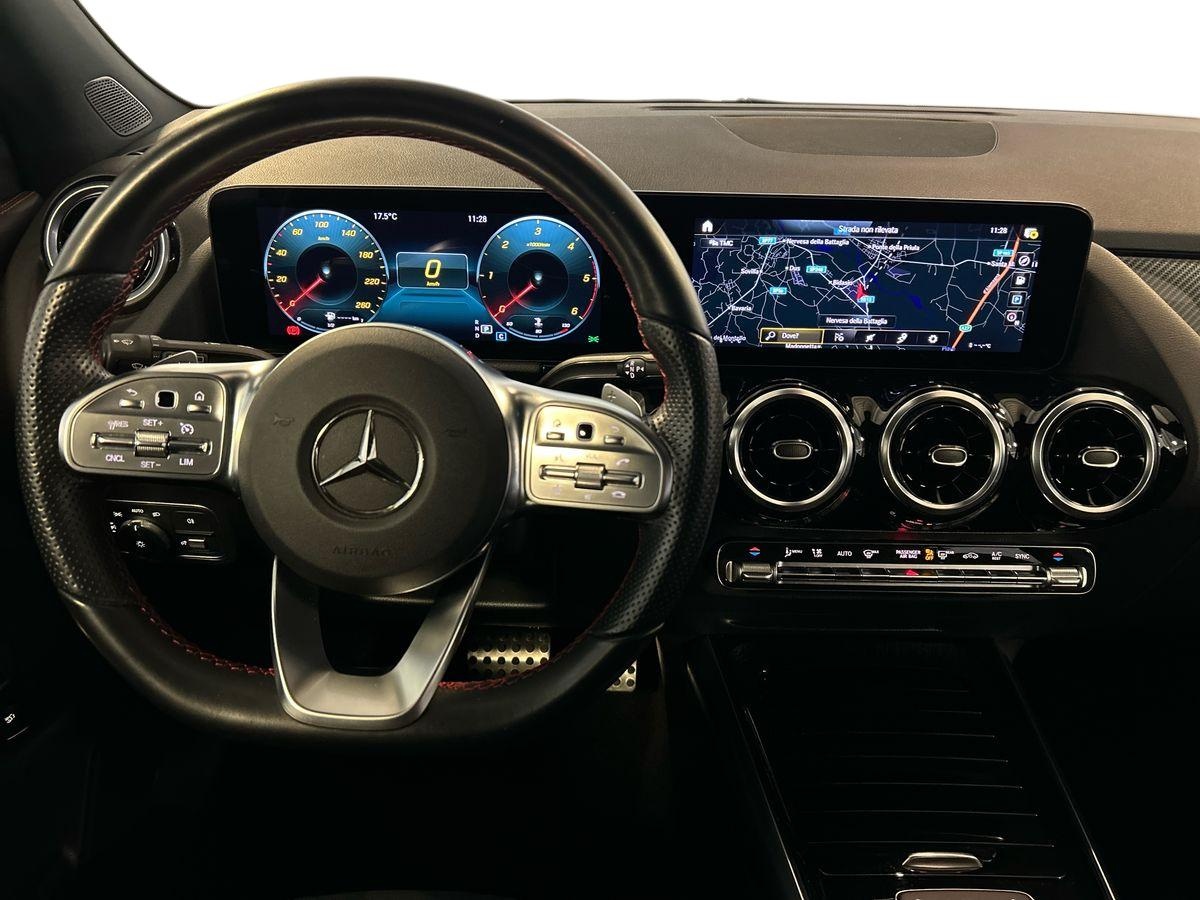 Mercedes GLA GLA 200 D Premium 4Matic 8G-DCT - 11