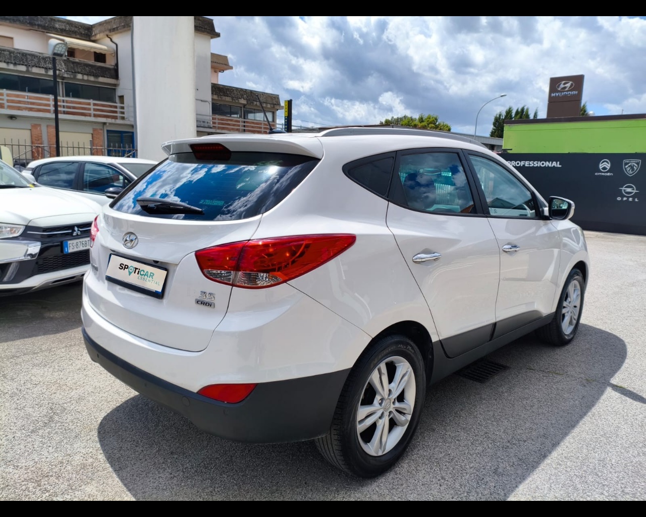 Foto HYUNDAI ix35 1.7 crdi Xpossible 115cv 2wd