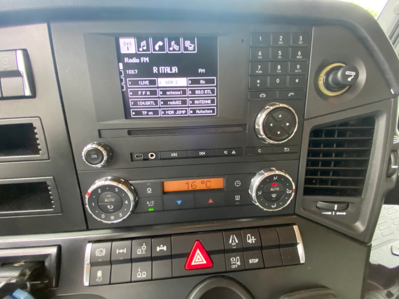 Mercedes Actros actros 2545 LnR flat cab. Str.Sp.2,5 EuroVI(E5) - 33