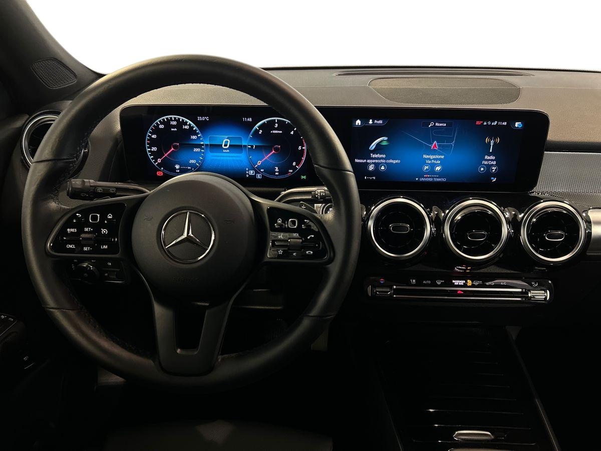 Mercedes GLB GLB 180 D Sport 8G-DCT - 11