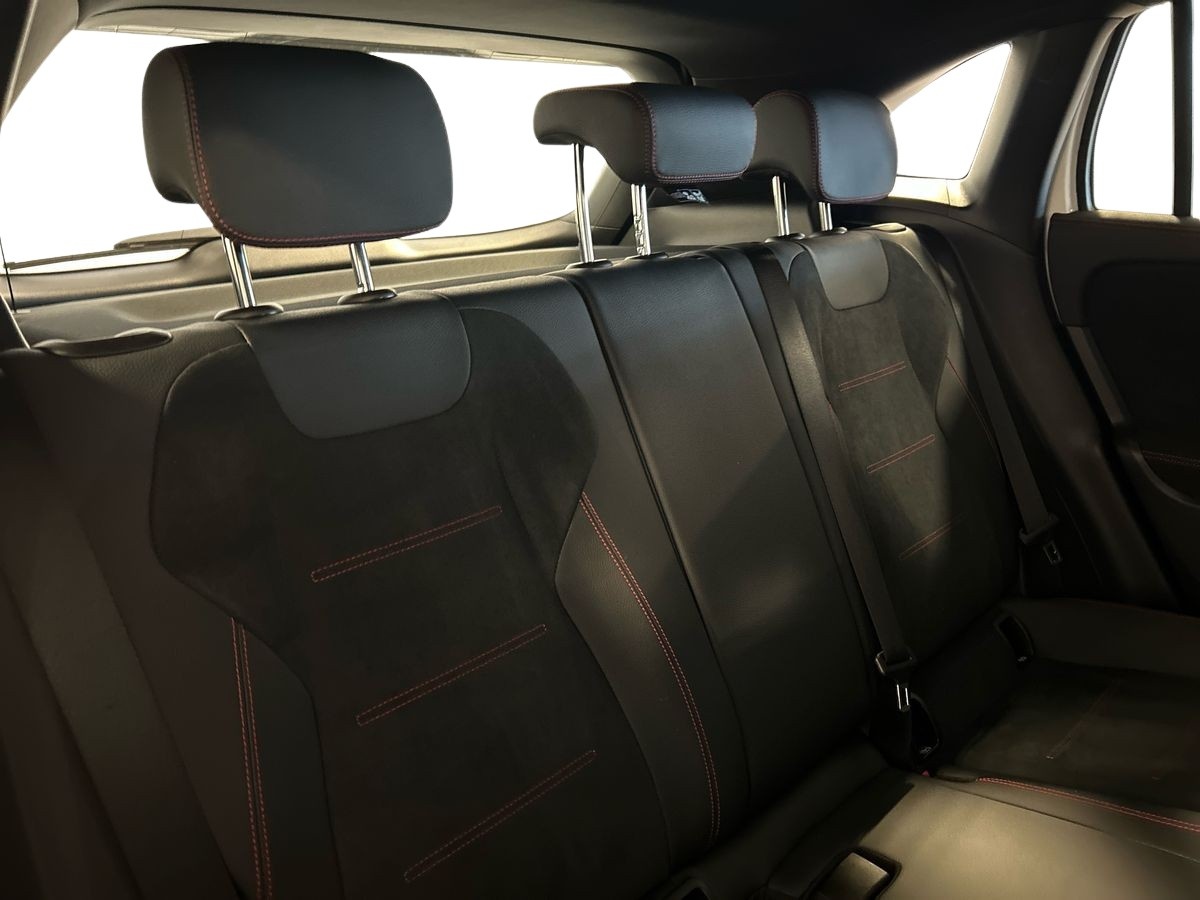 Mercedes GLA 200 D AMG Line Advanced Plus 8G-DCT - 16