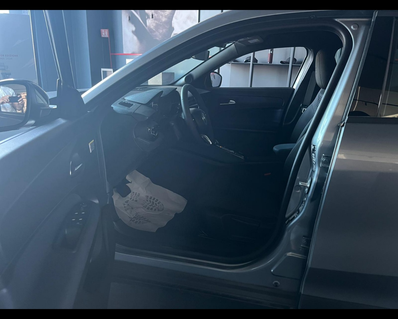 Foto ALFA ROMEO Junior Ibrida Ibrida 1.2 136cvHybrid Edct6