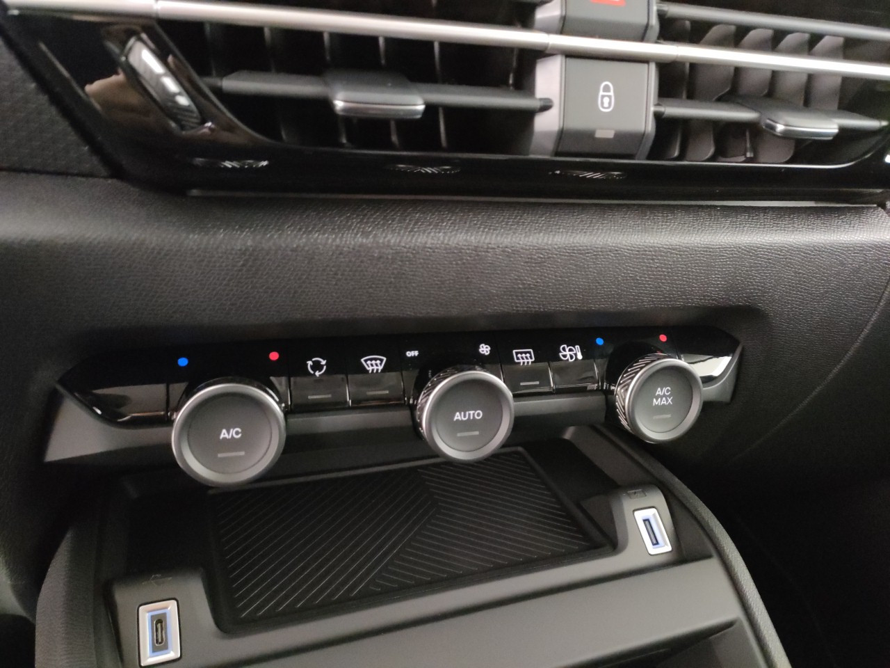 Citroen C4 X KM0 2025 C4 X Porto Mantovano