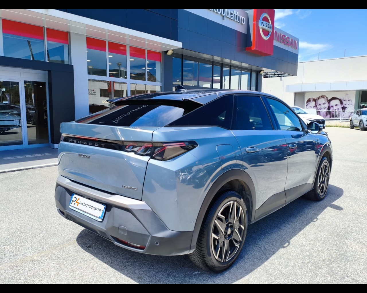 Foto PEUGEOT 3008 1.2 hybrid GT 145cv e-dcs6