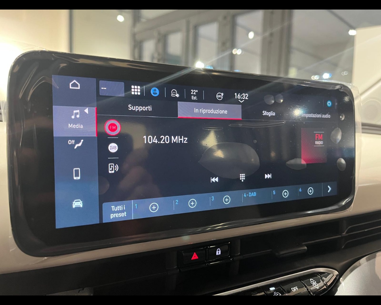 Foto FIAT 500 1.0 hybrid Torino