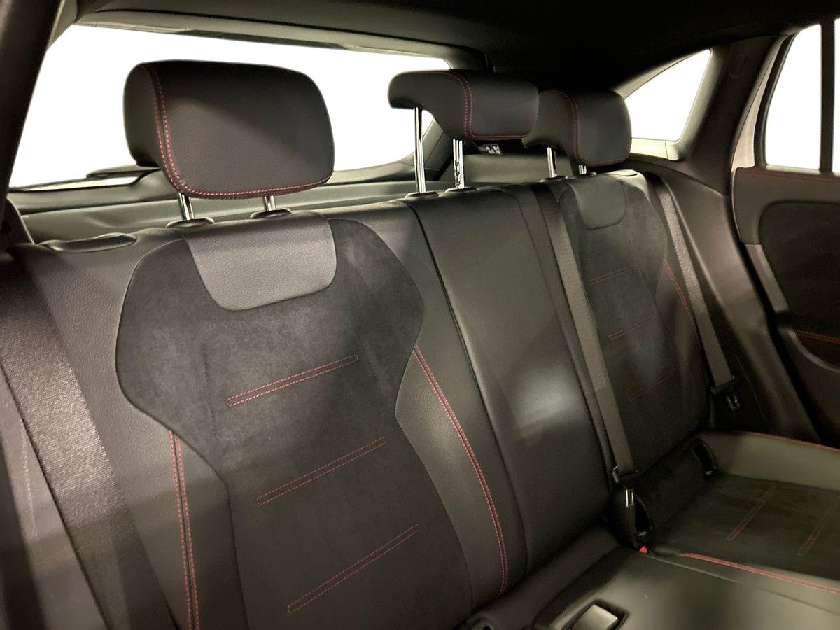 Mercedes GLA GLA 180 Premium 7G-DCT - 15