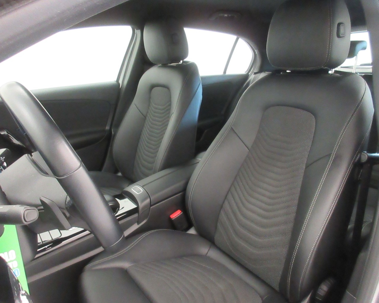 Mercedes Classe A Classe A 180 D Sport 7G-DCT - 12