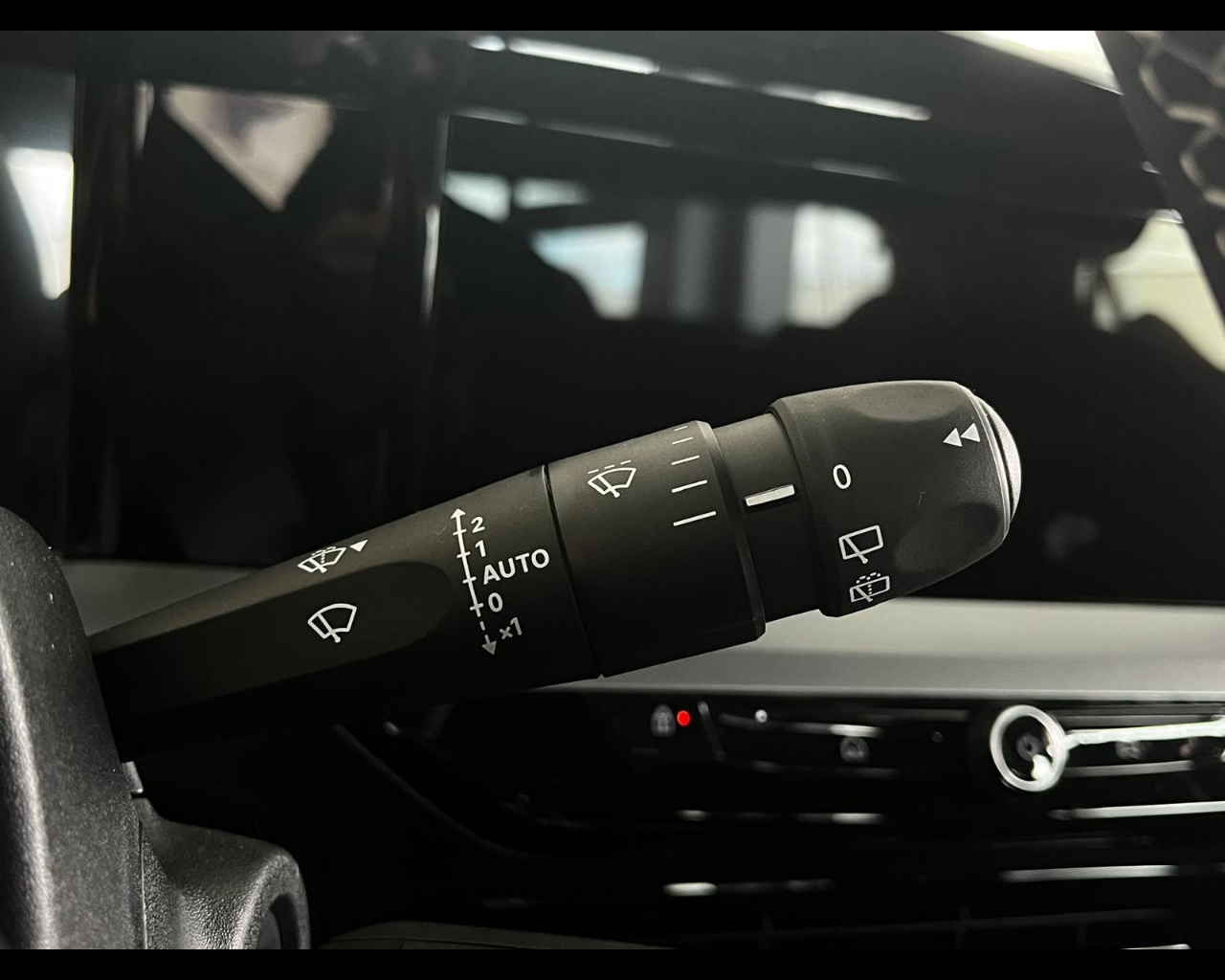 Foto OPEL Mokka Edition Benzina 136 CV (100 kW) Manuale