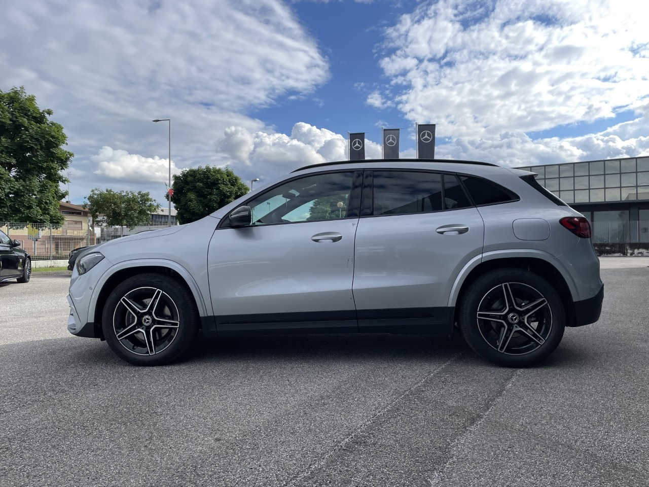 Mercedes GLA GLA 200 d Automatic AMG Line ADVANCED PLUS - 4