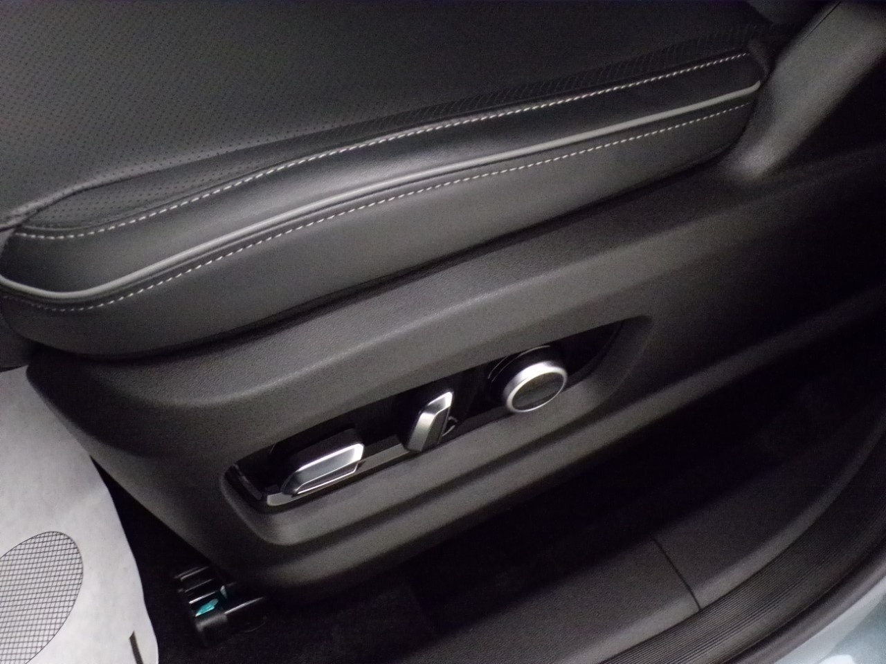 Jaecoo JAECOO 7 Jaecoo 7 1.6 TGDI Exclusive 4WD 7DCT - 14