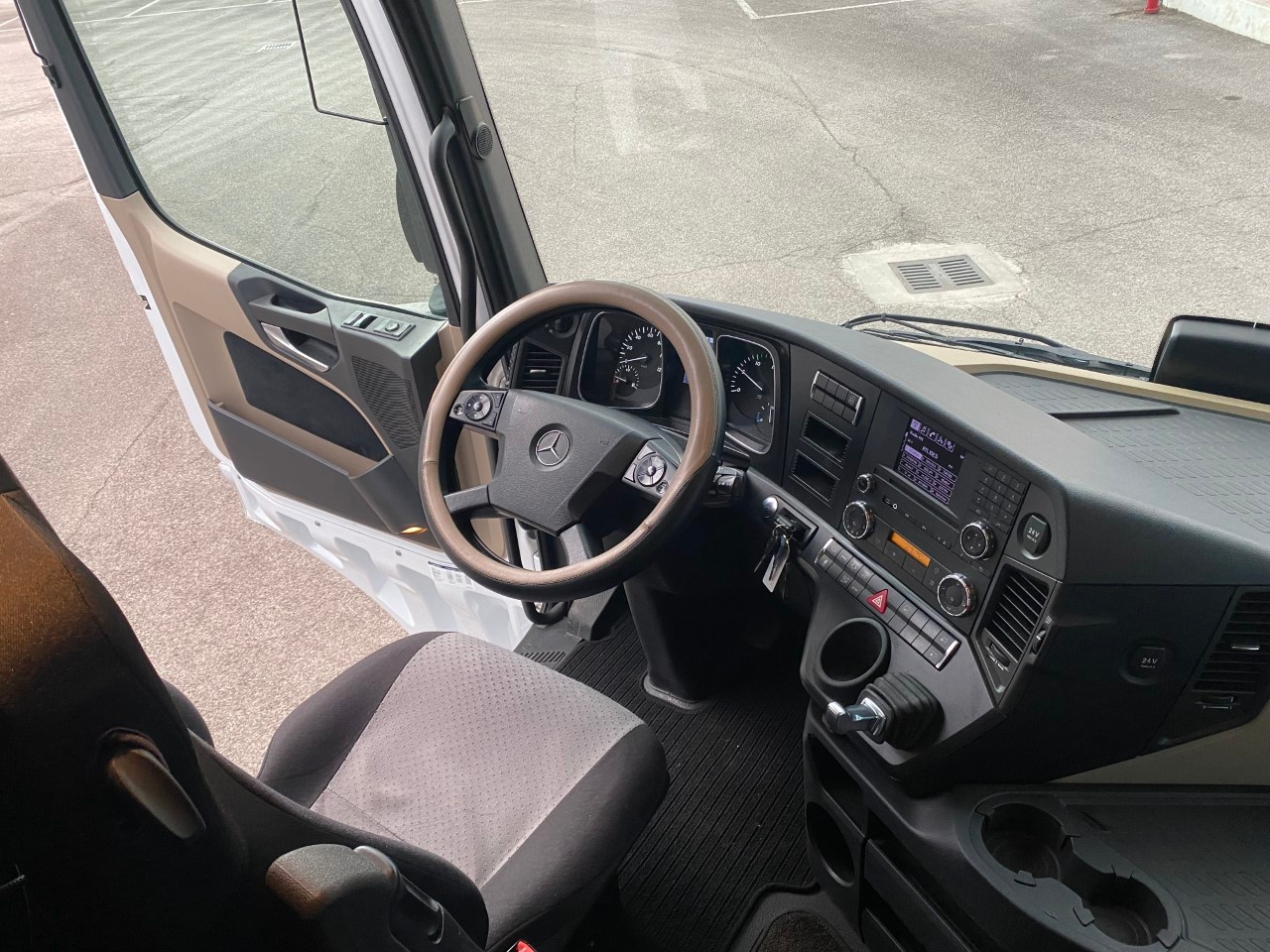 Mercedes Actros actros 1848 LS flat cab. Str.Sp. 2,5 Euro VI - 26