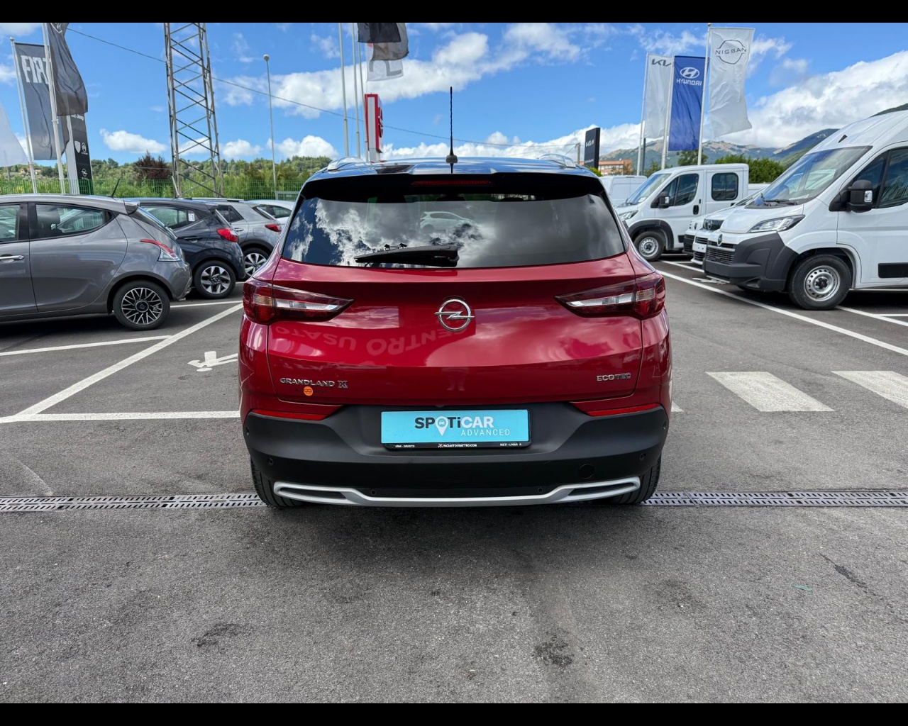 Foto OPEL Grandland X 1.2 Design Line s&s 130cv
