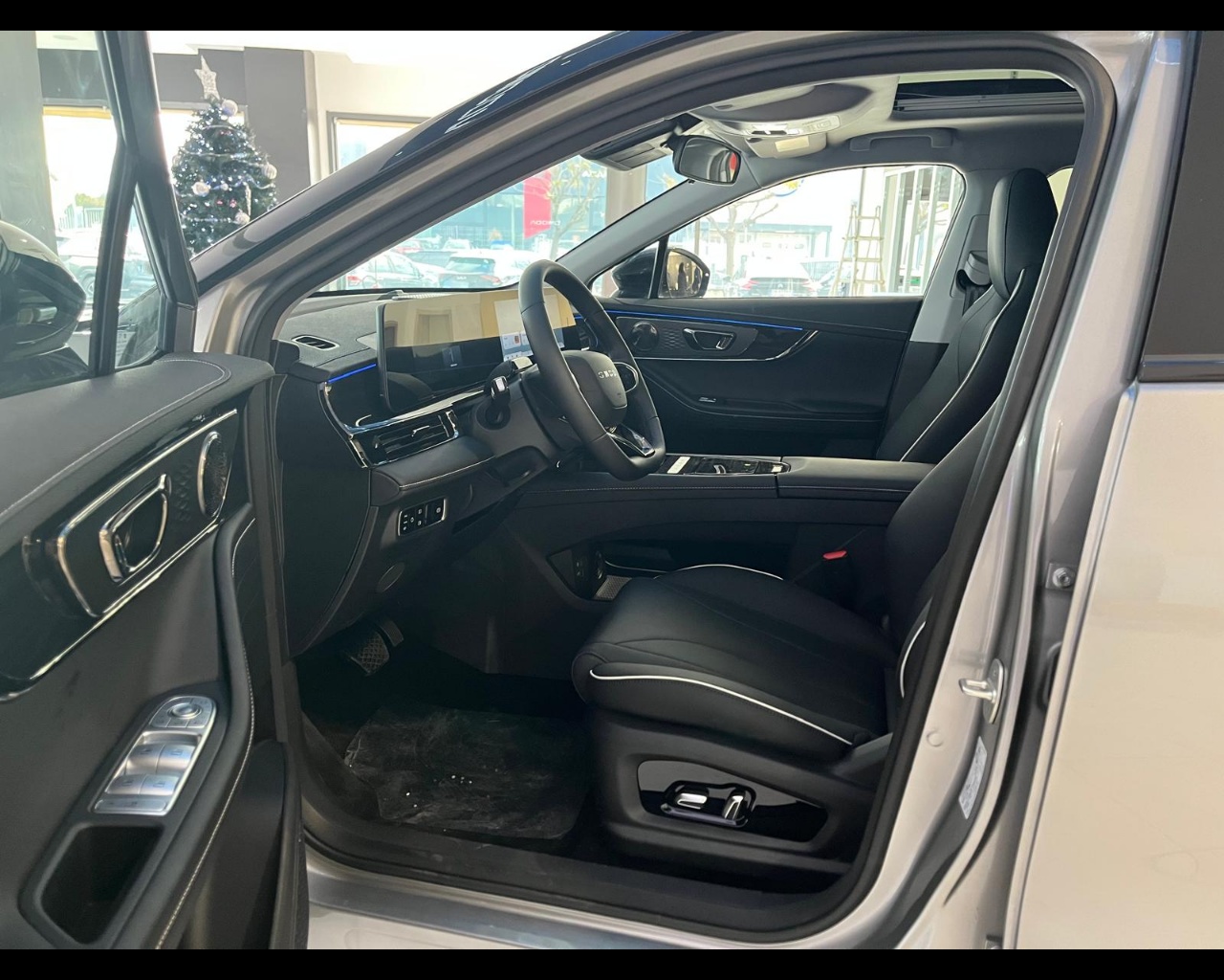 Foto OMODA Omoda 5 1.6 tgdi Premium 7dct