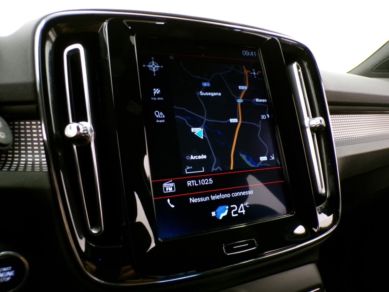 Volvo XC40 XC40 2.0 D4 R-Design AWD Geartronic - 19