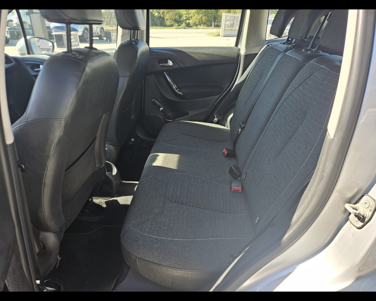 Foto CITROEN C3 1.6 bluehdi Feel edition 75cv