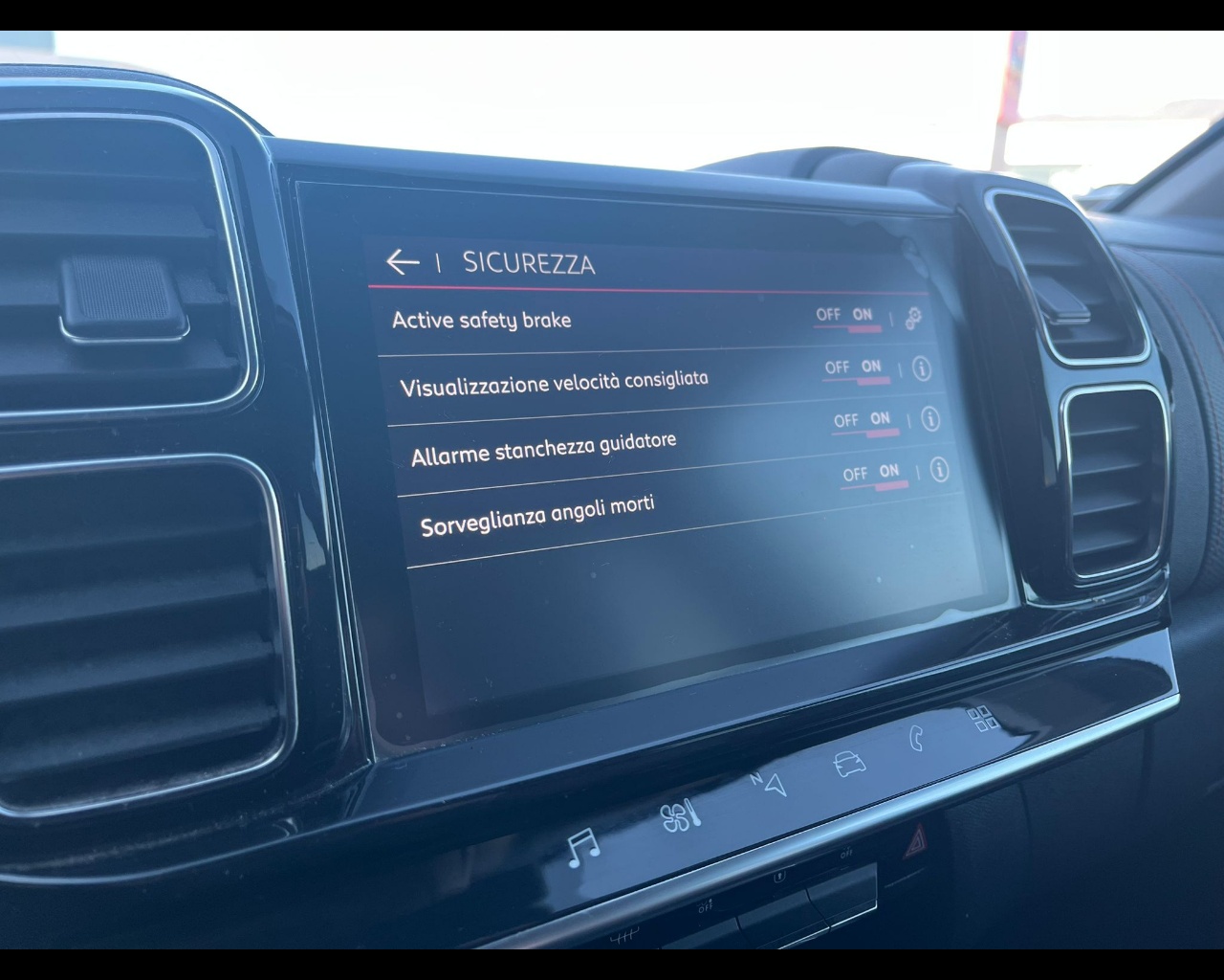 Foto CITROEN C5 Aircross 1.5 bluehdi Feel s&s 130cv eat8 